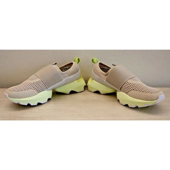 Sorel NL4698 278 Women's Sz 7 Gray/Bolt Green Kinetic Impact Strap Sneakers $140 - Picture 1 of 10